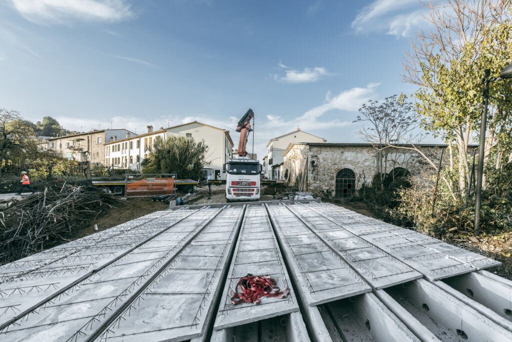 RIQUALIFICAZIONE AREA DEL PONTE ALLA GORA COLLE VAL D’ELSA (SI) – LAVORAZIONE IN CORSO